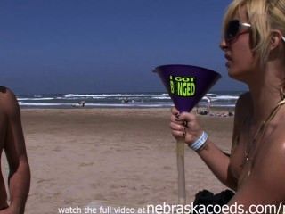 الشاطئ عاريات nipslips الفيديو المنزلية الحقيقي