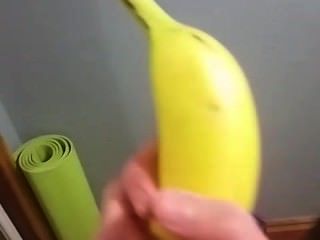 في سن المراهقة داعب الموز